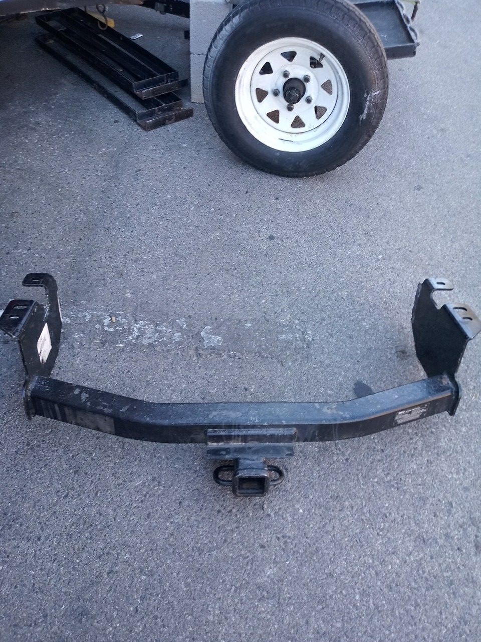 Tow hitch for Sale in Las Vegas, NV OfferUp