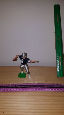 Troy Aikman figure