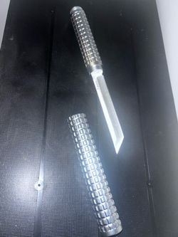Knife