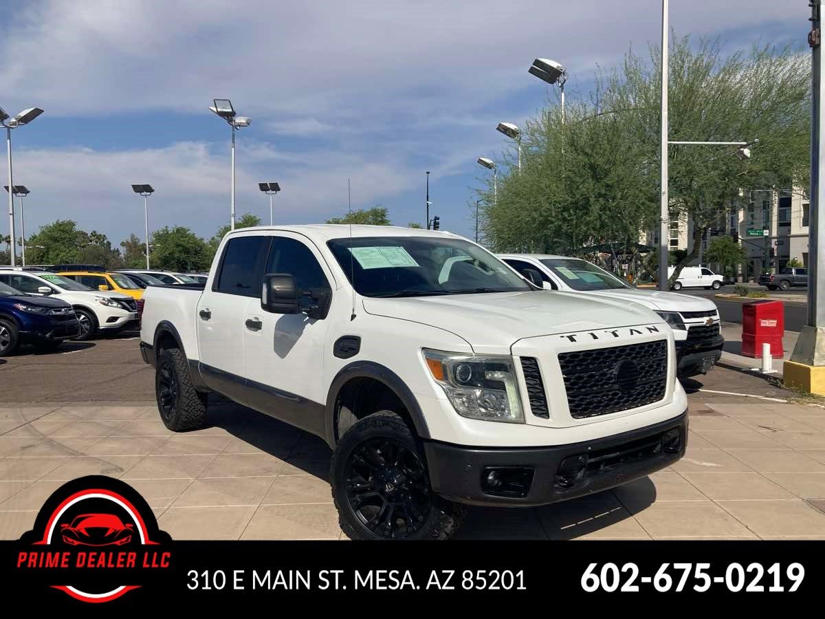2017 Nissan Titan