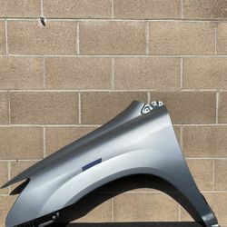 2004-2009 Lexus RX330 Driver Side Fender 