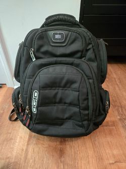 Ogio gambit laptop bag