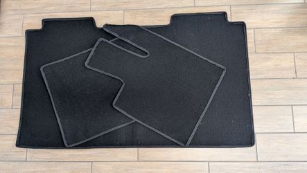 New Tesla Cybertruck OEM carpet floor mats