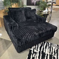 Onyx Jumbo Corduroy Oversized Chaise 2 cup holders USB charging port