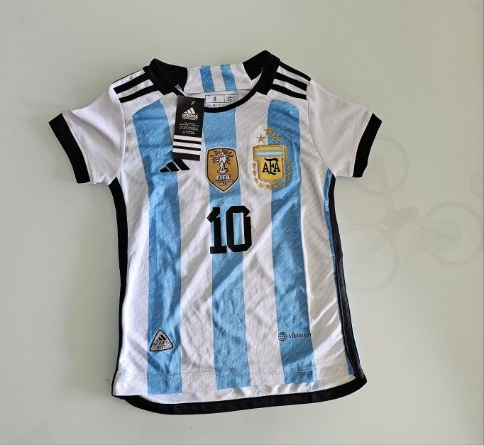 New Argentina Kids Soccer Jersey Messi Ages 5 To 14 for Sale in