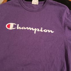 Champion Tshirt
