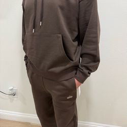 ESPRESSO ALO hoodie and pants 🤎🤩💲💲!!