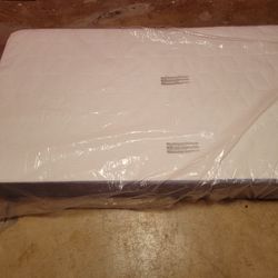 Twin mattress- Amazon basics