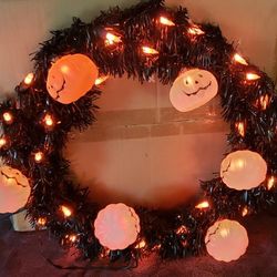 Halloween Lighted Wreath With Blow Mold Jack O Lanterns