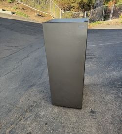 Stainless Steel Standing Convertible Upright Freezer Great For Garage 