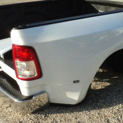 Ram 3500 ~ 2019-2022 Dually Pickup Bed, Tailgate, & Step Bumper.