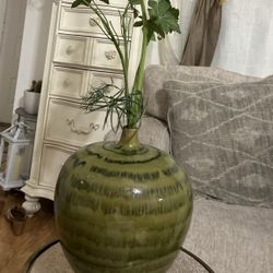 Green Vase 