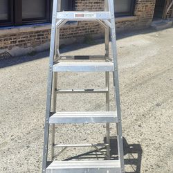 6' aluminum Werner step ladder 