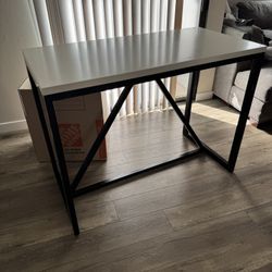 Bar table
