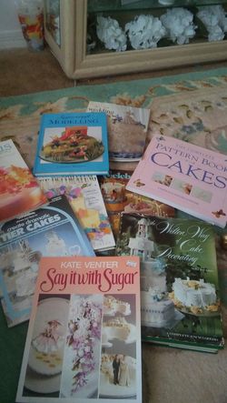 Decoration cake book