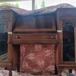 antique desk 