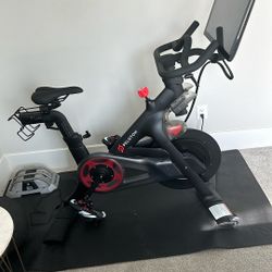 Peloton bike For Sale