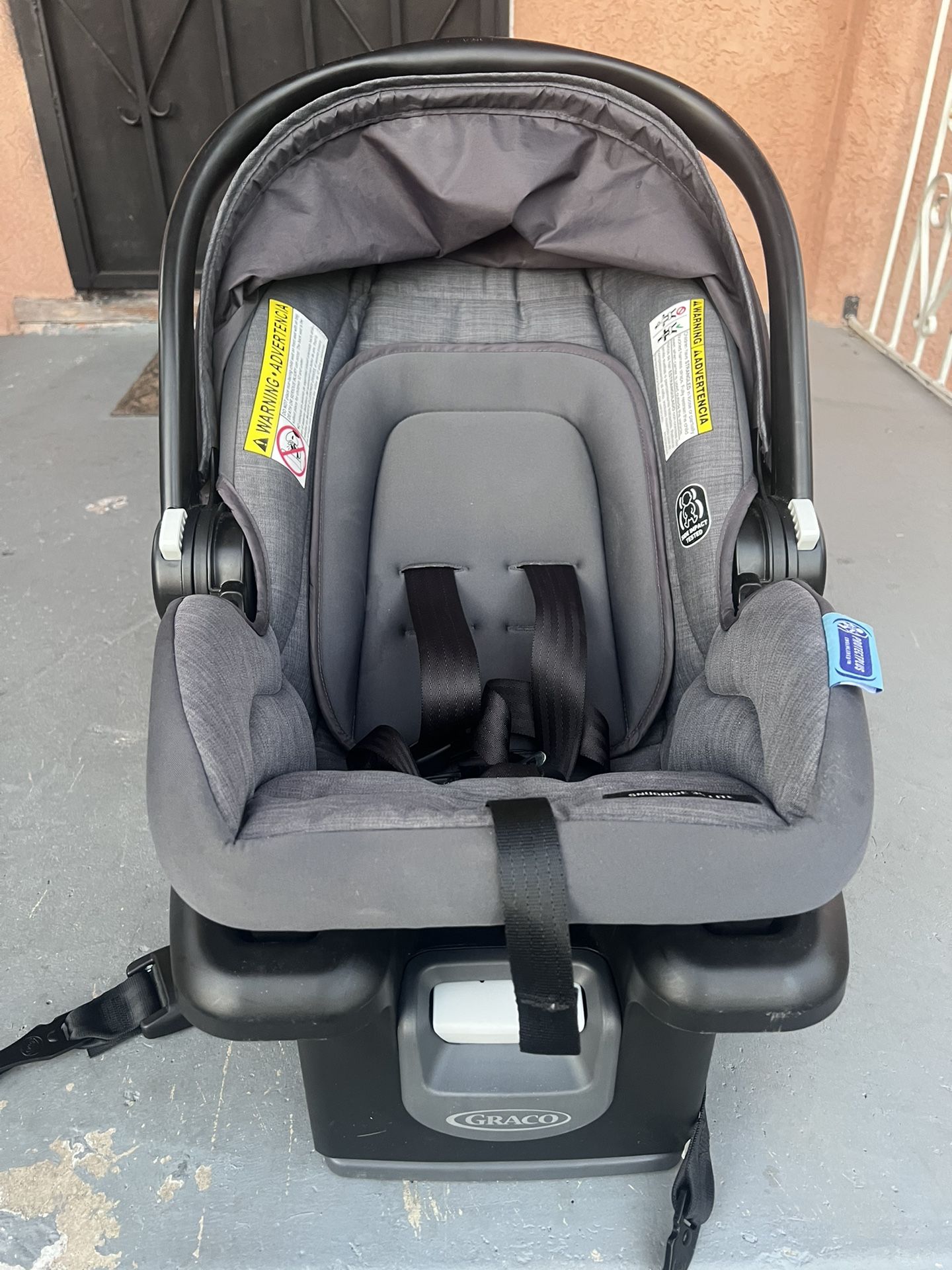 Graco Baby Car Seat $30