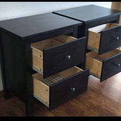 2×Ikea Hemnes Nightstands with Glass Top