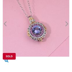 Brand new beautiful necklace made from tailland