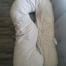 Pregnancy Pillow