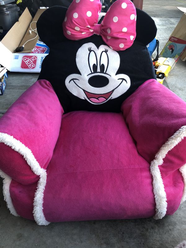Minnie Mouse bean bag chair for Sale in Suisun City, CA