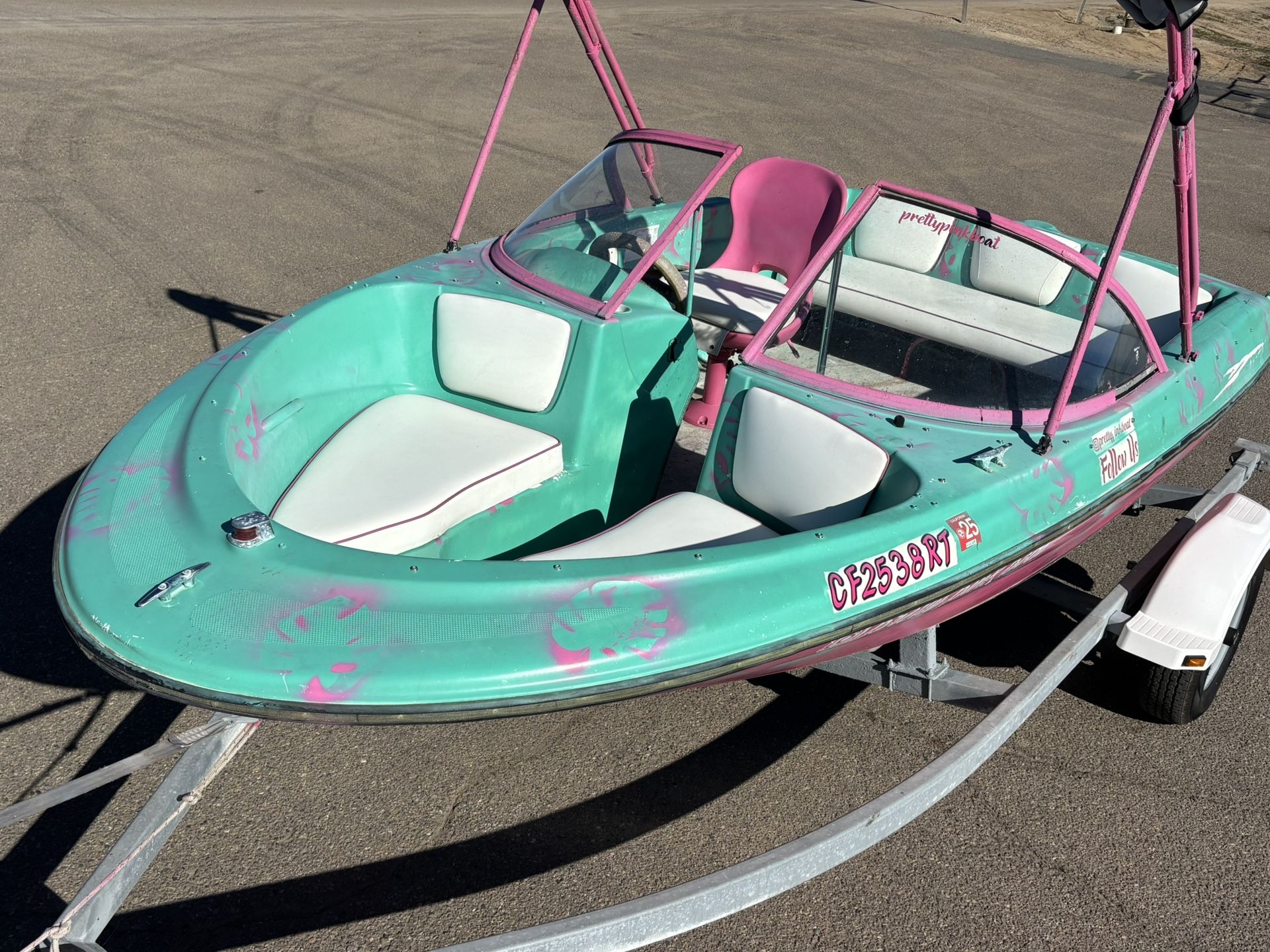 2010 Bayliner 16’ Open Bow Project New Interior