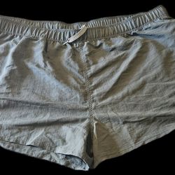 Stylish Women's Athletic Shorts in Green