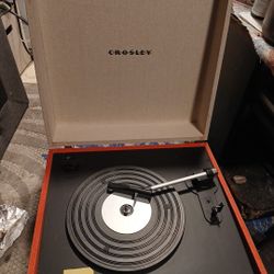 Crosley Turn Table 