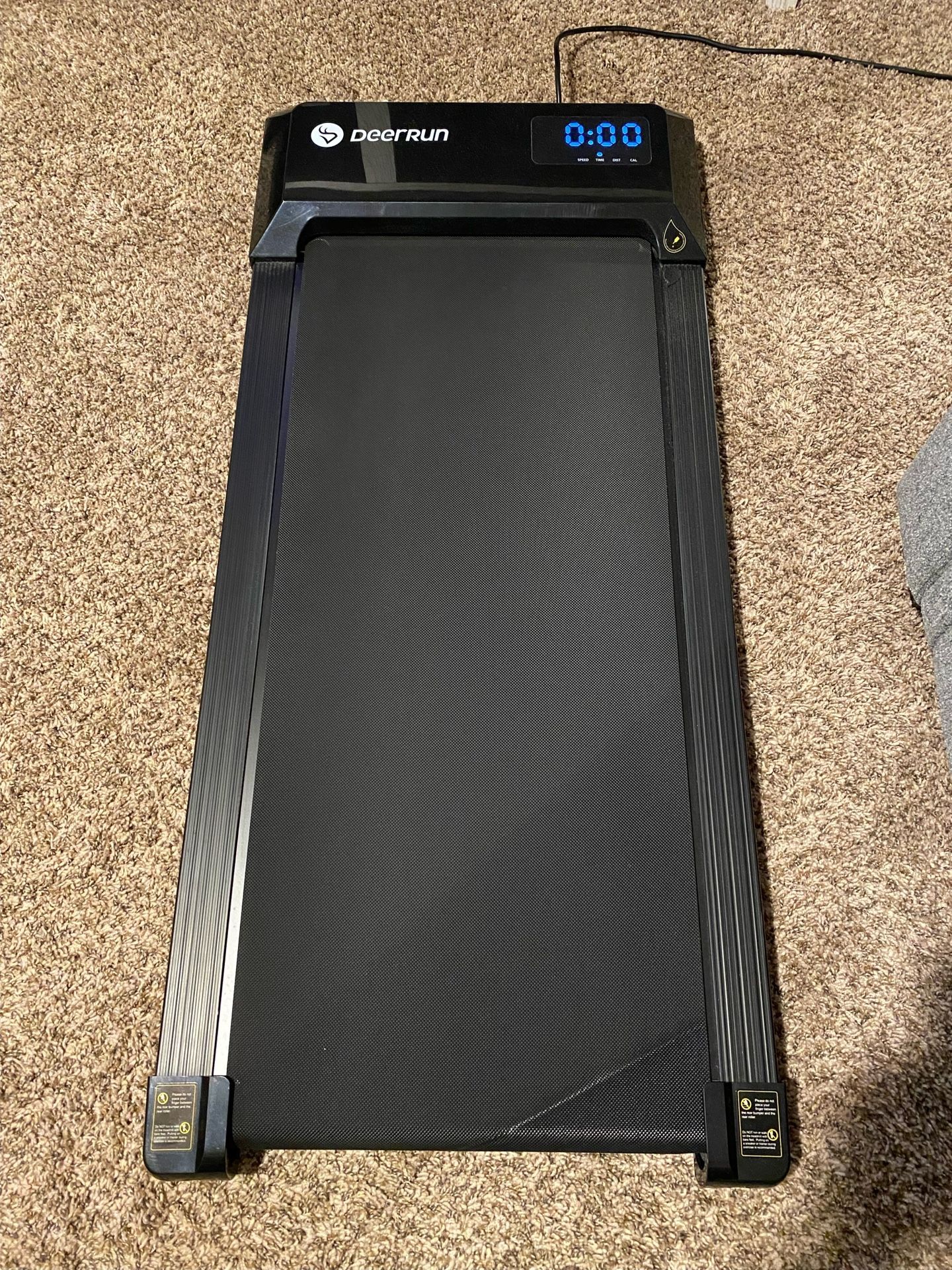 Deer run walking pad