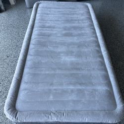 Intex Inflatable Bed With Pump Single Size 