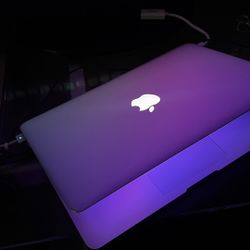 Mac Book Air ( 2015 )