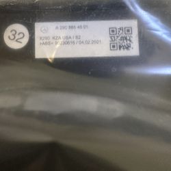 Genuine OEM Mercedes-Benz License Plate Bracket