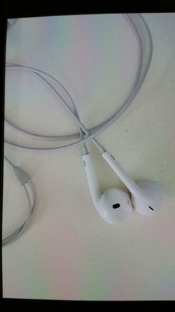 Headphones for iPhone excellent condition