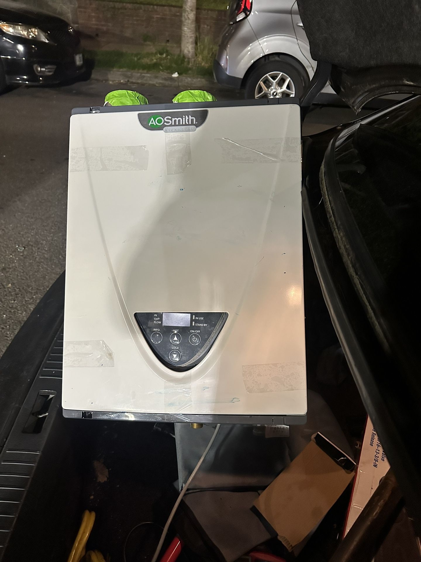 New AOSmith Signature Series Tankless Hot Water Heater