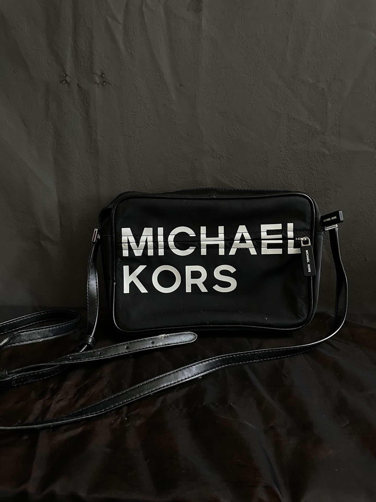 MK Purse (Authentic)