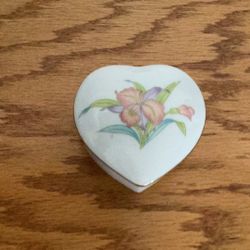 OTAGIRI Orchid  Trinket Box  Porch Pickup Only!