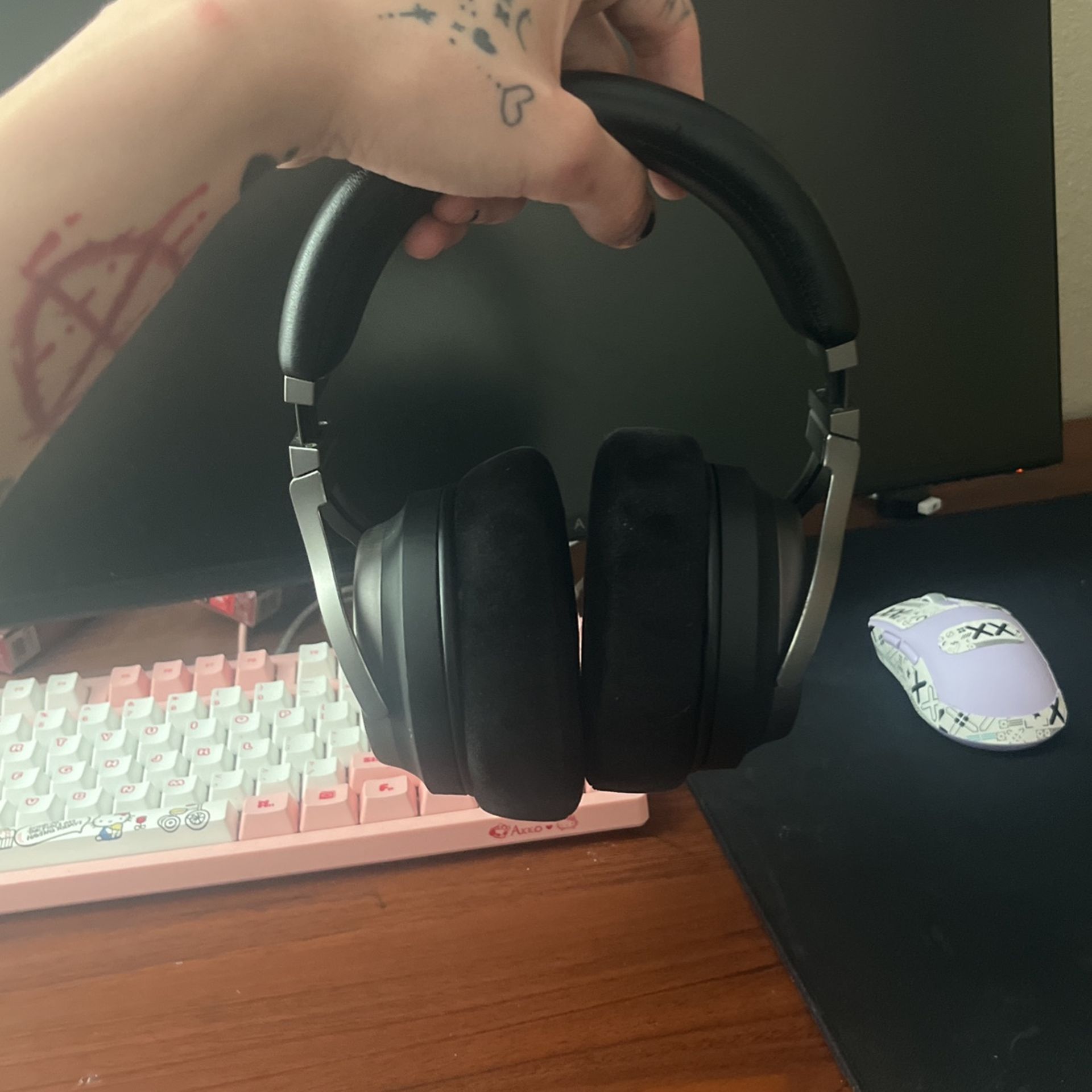 VIRTUOSO RGB WIRELESS SE High-Fidelity Gaming Headset — Gunmetal