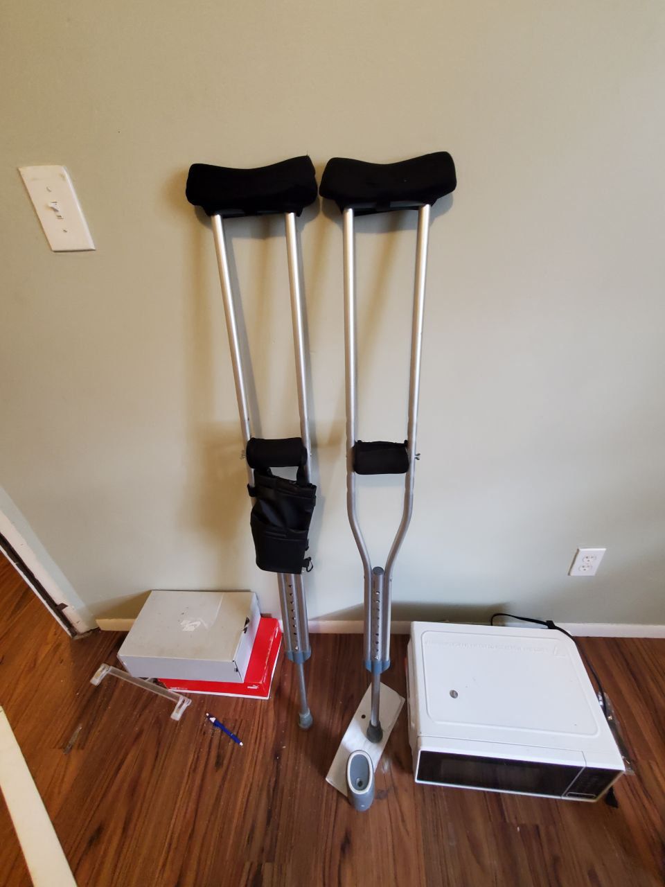 Crutches And Walking Aid