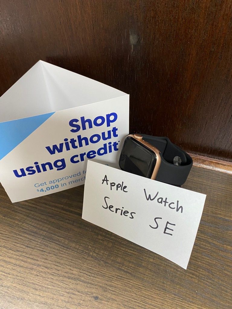 Apple Watch Series SE 40mm GPS PAYMENTS PLAN AVAILABLE NO CREDIT NEEDED Wearables