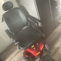 Jazzy Wheelchair Elite 