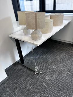 Knoll electric desk