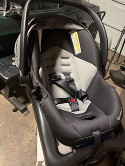 Car seat , yes it’s available. Offer me something.