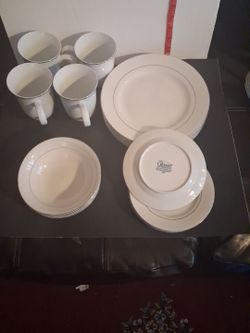 Housewares Dinner plate set
