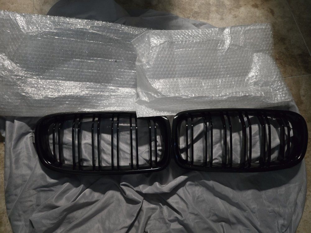 BMW F30 Grills