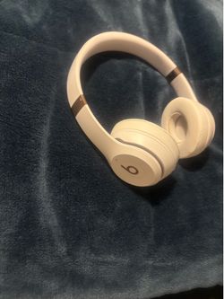 Beats Solo 4