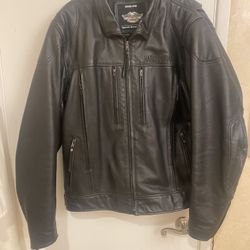Harley Davidson Men's Stone Black Leather Riding Biker Jacket XL 98037-12VM