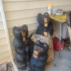 Bear Carvings 