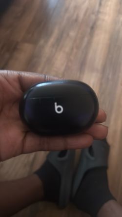 Beat headphones