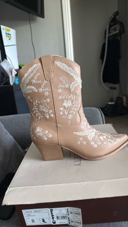 Bailey boots